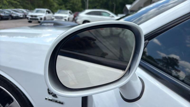 2015 Dodge Challenger R/T Plus Shaker