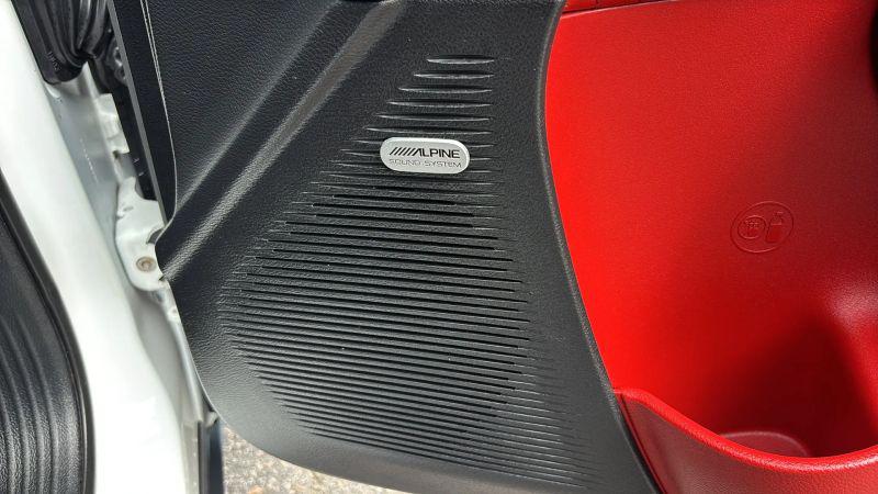 2015 Dodge Challenger R/T Plus Shaker
