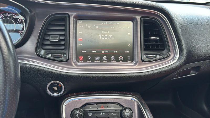 2015 Dodge Challenger R/T Plus Shaker