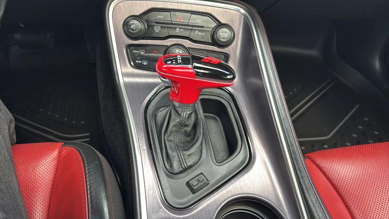 2015 Dodge Challenger R/T Plus Shaker
