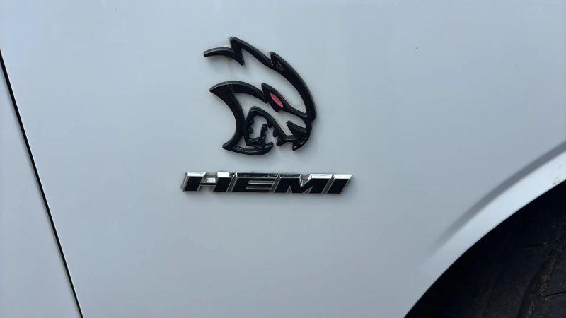 2015 Dodge Challenger R/T Plus Shaker