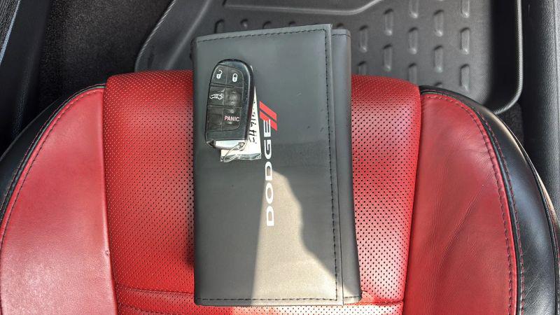 2015 Dodge Challenger R/T Plus Shaker