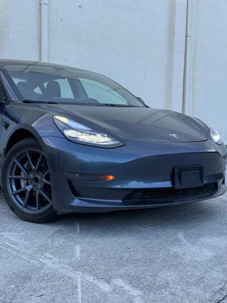 2021 Tesla Model 3 Standard Range Plus Rear-Wheel Drive