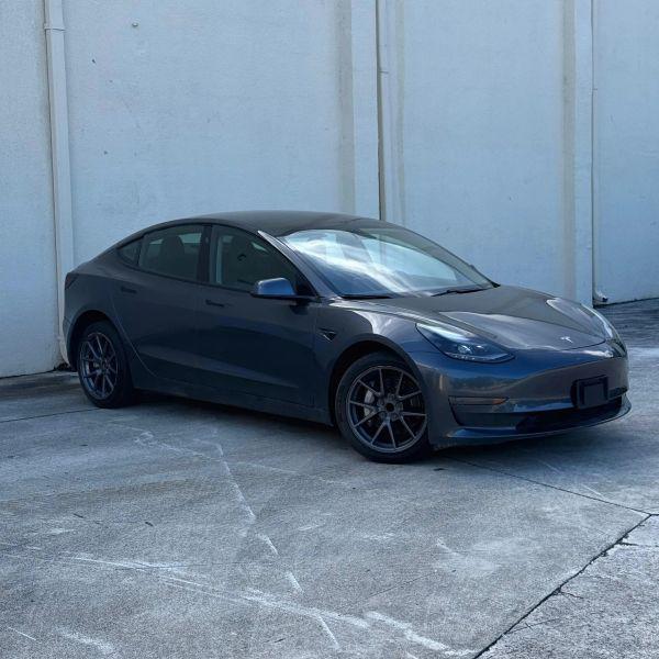 2021 Tesla Model 3 Standard Range Plus Rear-Wheel Drive