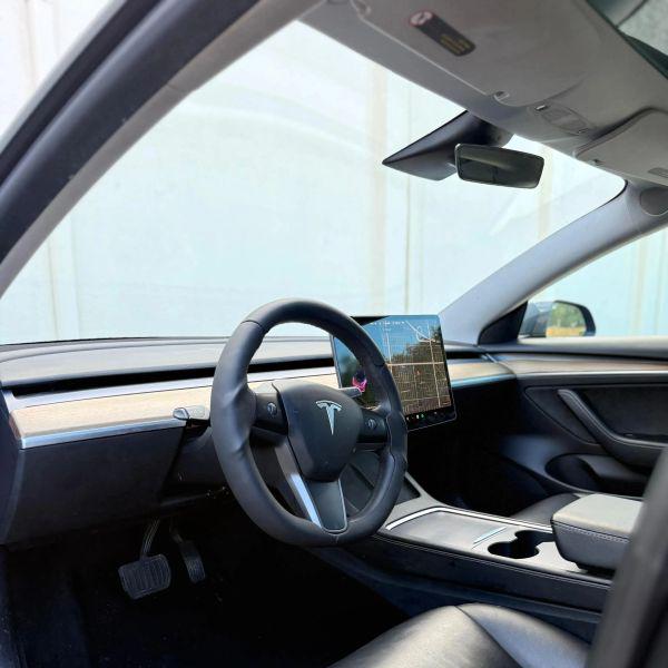 2021 Tesla Model 3 Standard Range Plus Rear-Wheel Drive