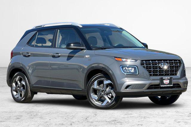 2026 Hyundai Venue SEL w/Two-Tone Roof