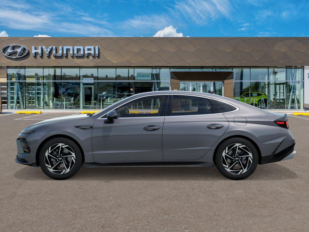 2026 Hyundai Sonata SEL photo 3