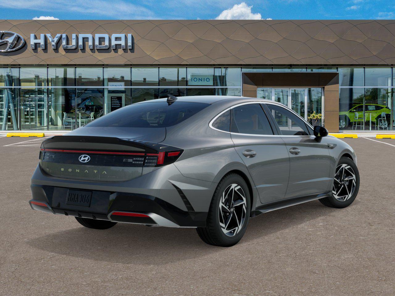 2026 Hyundai Sonata SEL photo 4