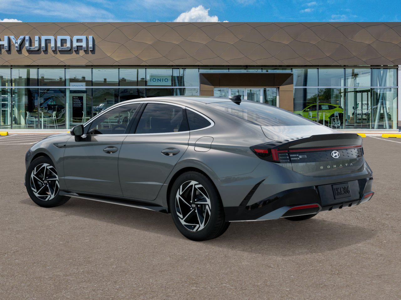 2026 Hyundai Sonata SEL photo 5