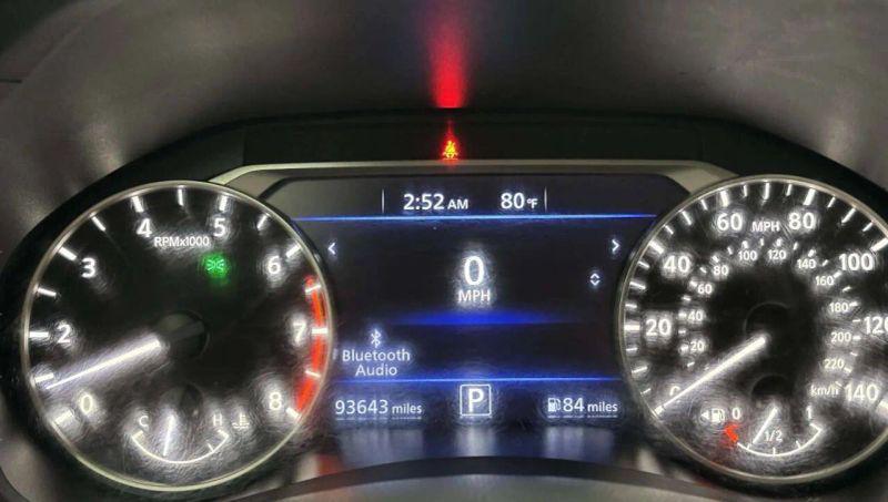 2021 Nissan Altima SR FWD