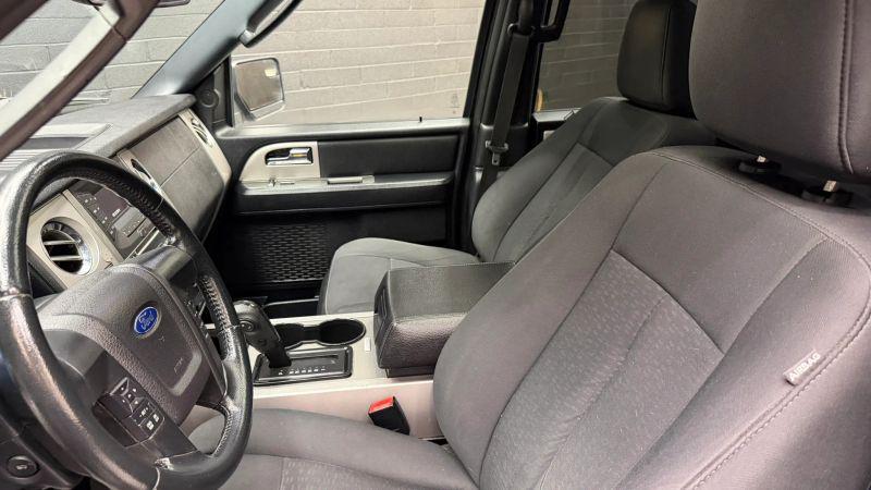 2017 Ford Expedition EL XLT