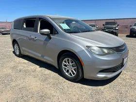 2017 Chrysler Pacifica LX