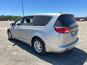 2017 Chrysler Pacifica LX