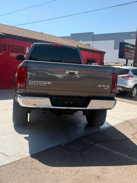 2004 Dodge Ram 3500 SLT/Laramie