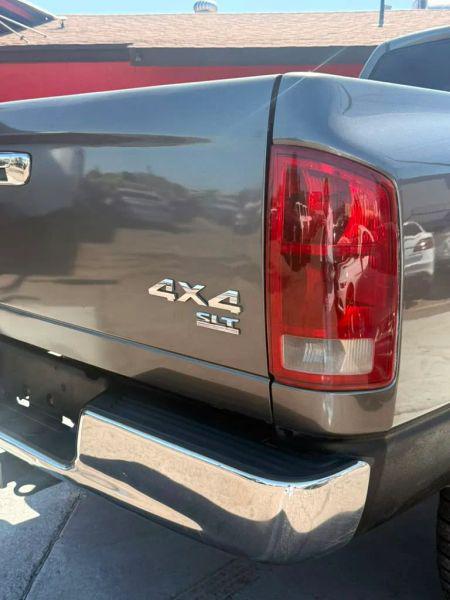 2004 Dodge Ram 3500 SLT/Laramie