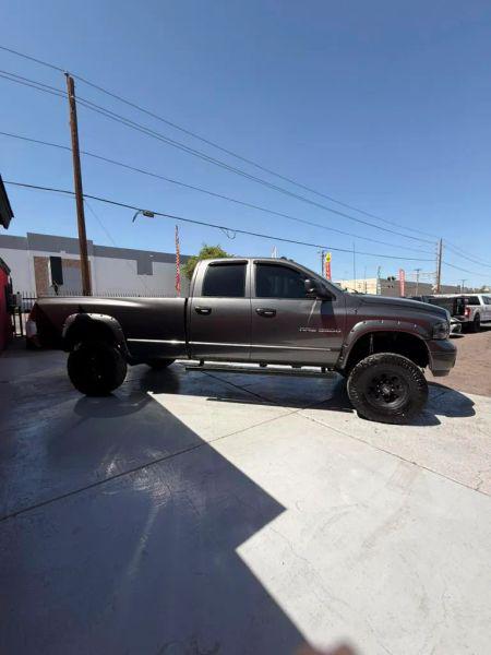2004 Dodge Ram 3500 SLT/Laramie