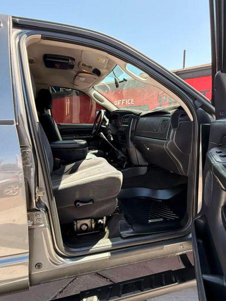 2004 Dodge Ram 3500 SLT/Laramie