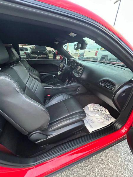 2016 Dodge Challenger SRT 392