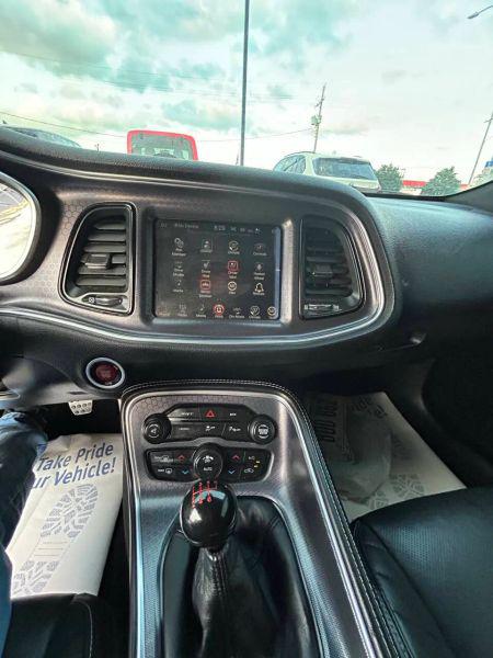 2016 Dodge Challenger SRT 392