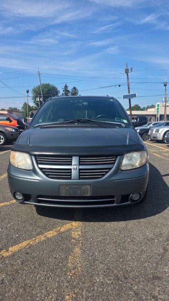 2005 Dodge Caravan SXT for sale in Lodi, NJ