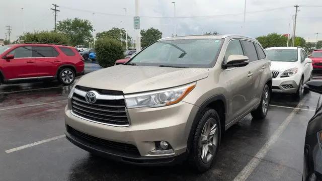 2015 Toyota Highlander Limited Platinum V6 for sale near Columbus, OH
