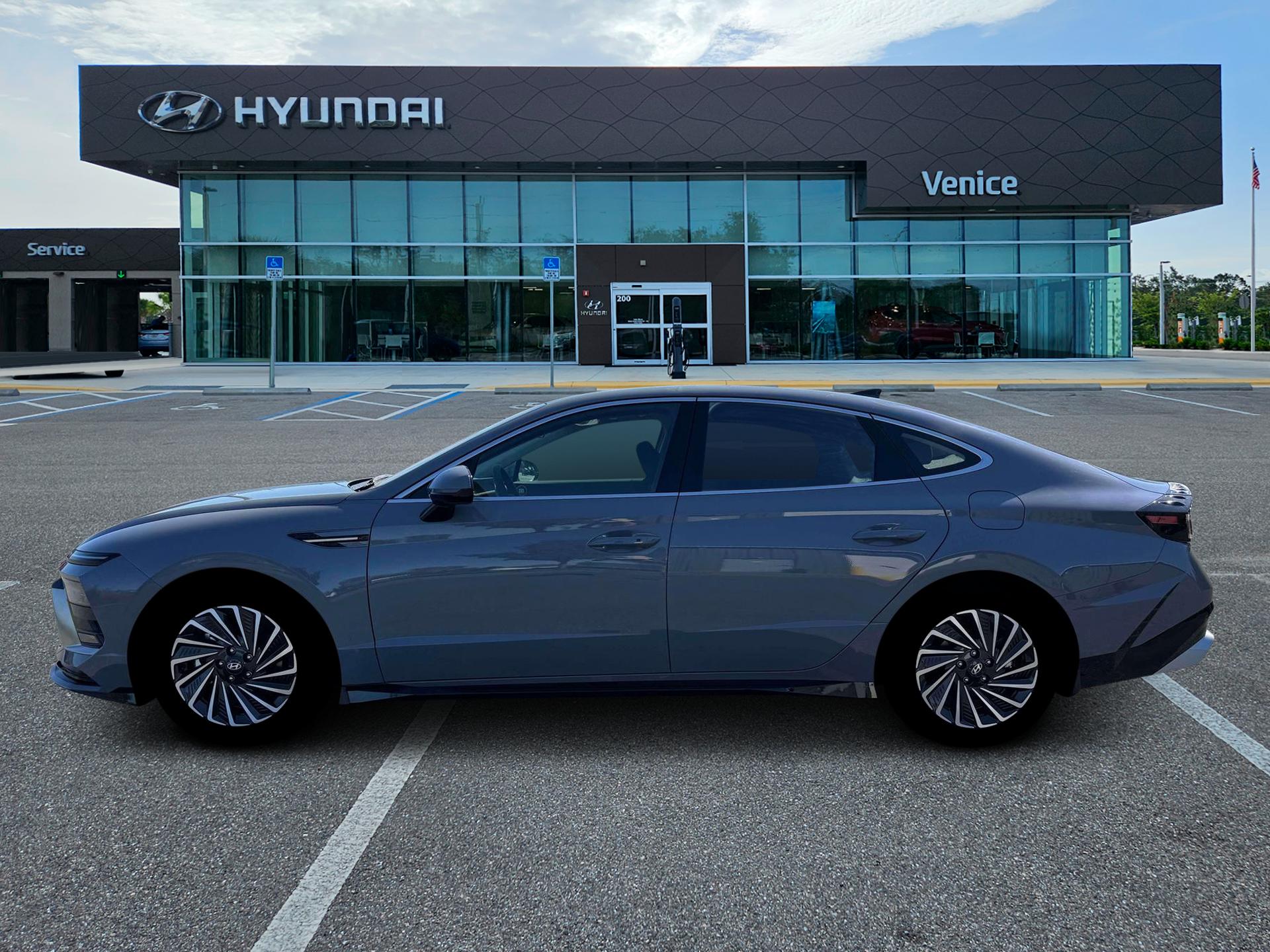 2026 Hyundai SONATA HYBRID SEL - Image 3