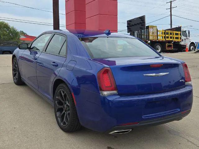2019 Chrysler 300 300S