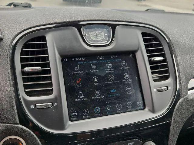 2019 Chrysler 300 300S