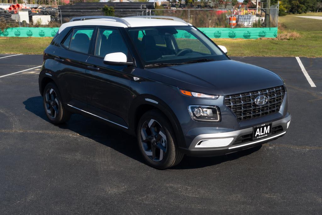 New 2026 White HYUNDAI SEL w/Two-Tone Roof image 3