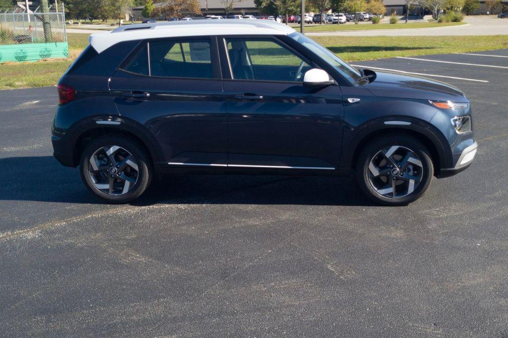 New 2026 White HYUNDAI SEL w/Two-Tone Roof image 4