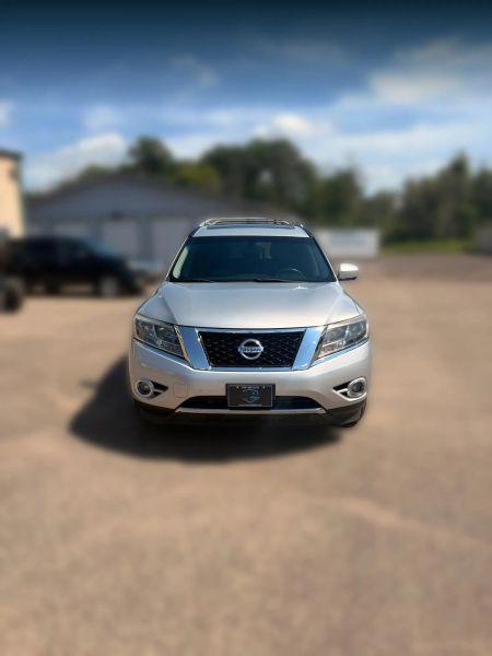 2015 Nissan Pathfinder SL for sale in Zimmerman, MN