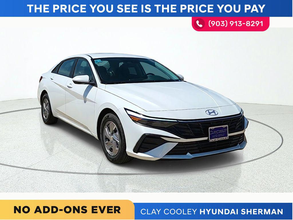 2026 Hyundai Elantra SE