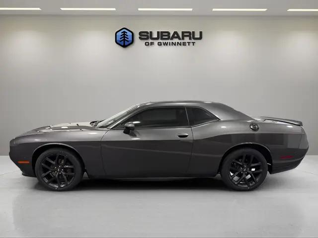 2021 Dodge Challenger SXT