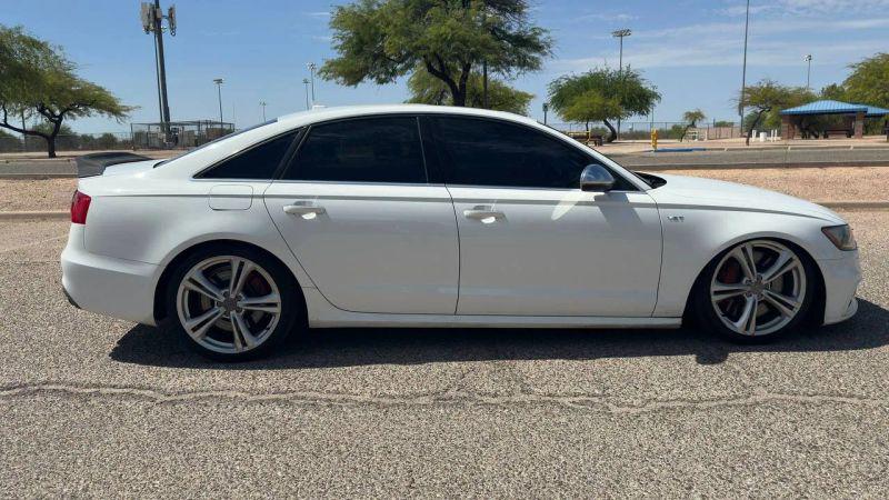 2013 Audi S6 4.0T Prestige