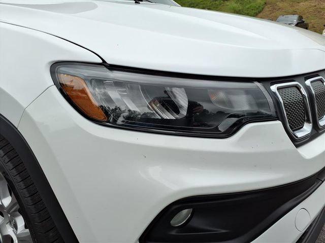 2022 Jeep Compass Latitude Lux 4x4 2022 Jeep Compass Latitude Lux 4x4