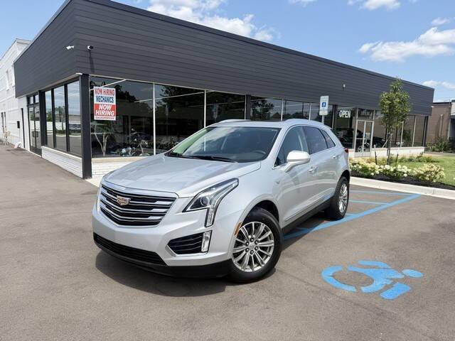2017 Cadillac XT5 Luxury for sale in Plymouth, MI
