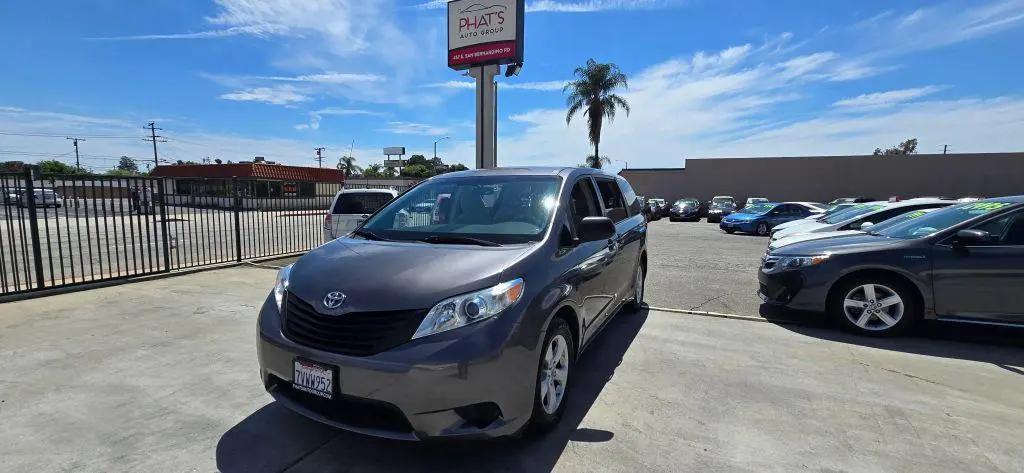 2011 Toyota Sienna Base V6 for sale in Covina, CA