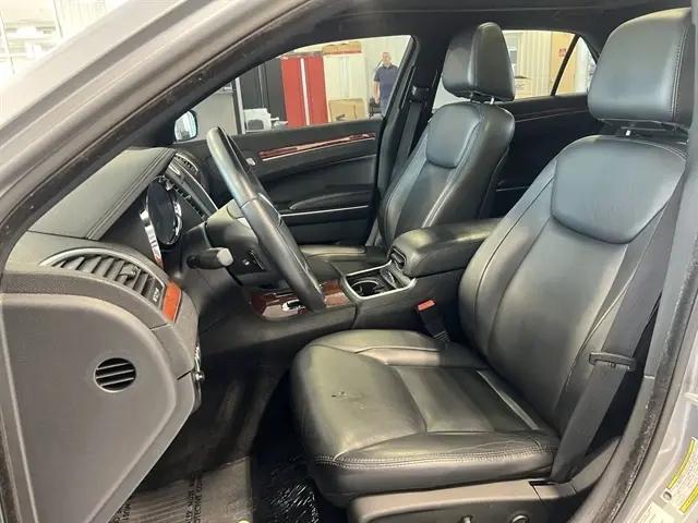2013 Chrysler 300 Motown