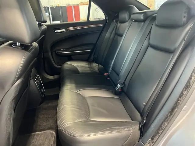 2013 Chrysler 300 Motown