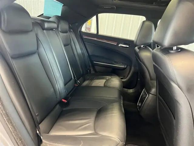 2013 Chrysler 300 Motown