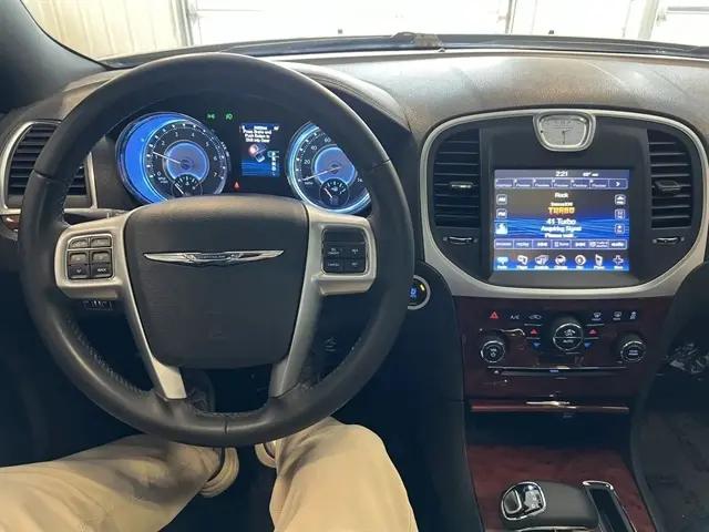 2013 Chrysler 300 Motown