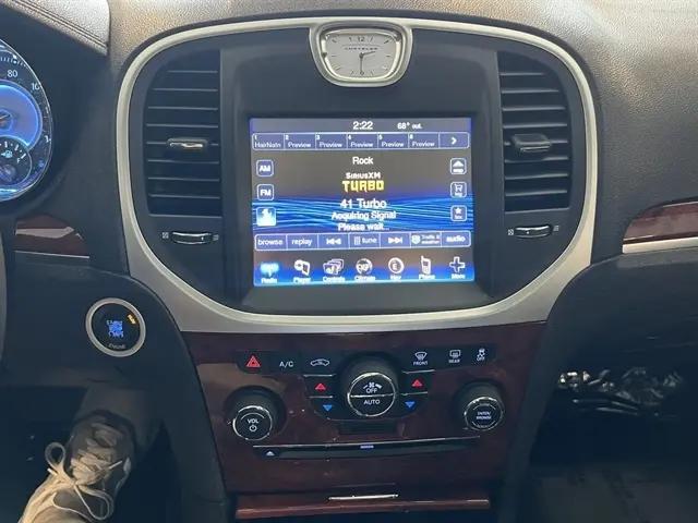 2013 Chrysler 300 Motown