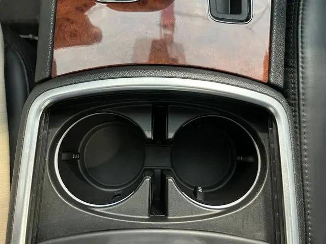 2013 Chrysler 300 Motown