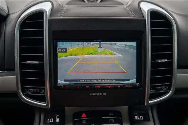 2016 Porsche Cayenne GTS
