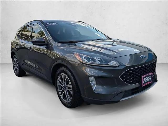 2020 Ford Escape SEL