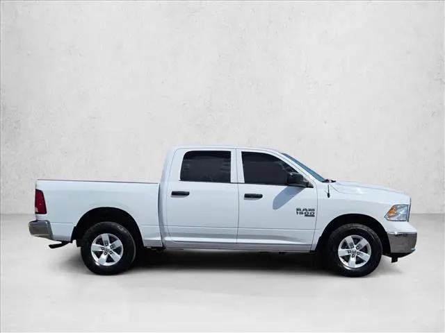 2022 Ram 1500 Classic SLT Crew Cab 4x4 57 Box