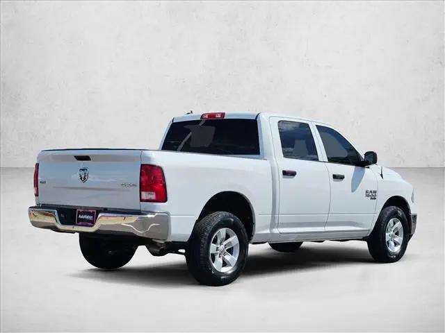 2022 Ram 1500 Classic SLT Crew Cab 4x4 57 Box