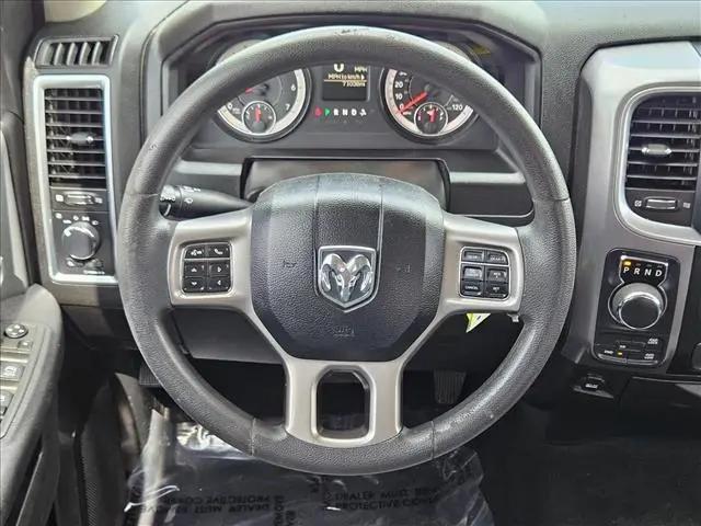 2022 Ram 1500 Classic SLT Crew Cab 4x4 57 Box