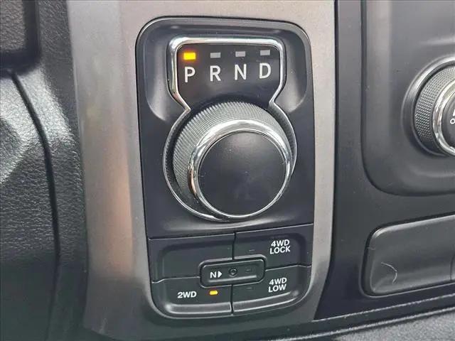 2022 Ram 1500 Classic SLT Crew Cab 4x4 57 Box