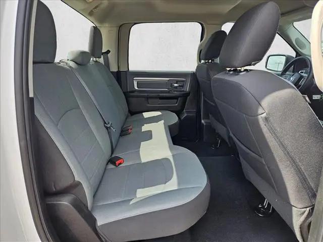 2022 Ram 1500 Classic SLT Crew Cab 4x4 57 Box